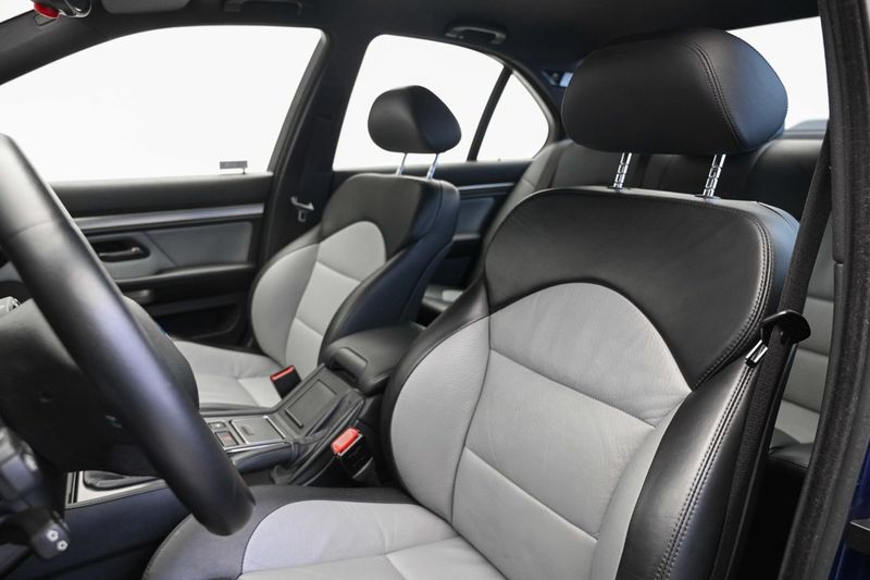 BMW M5 bild 18
