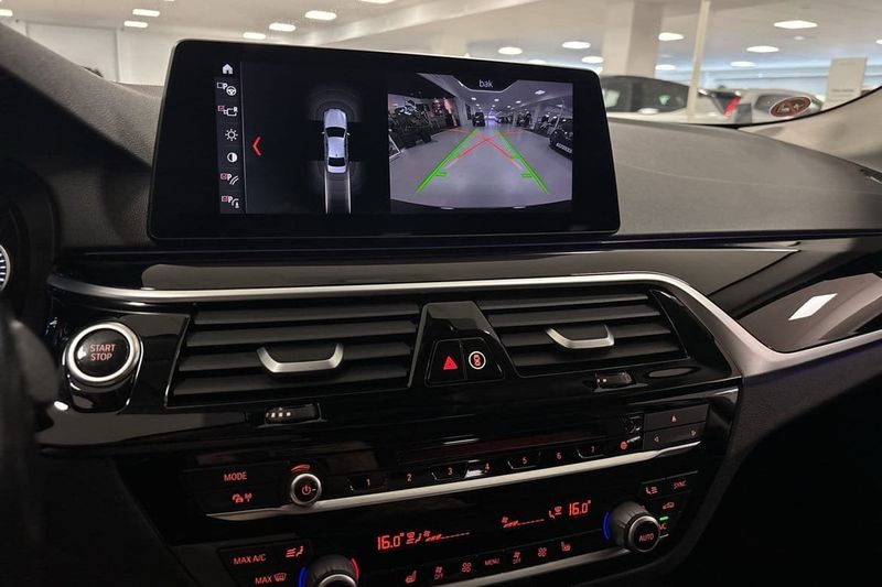 BMW 530 bild 10