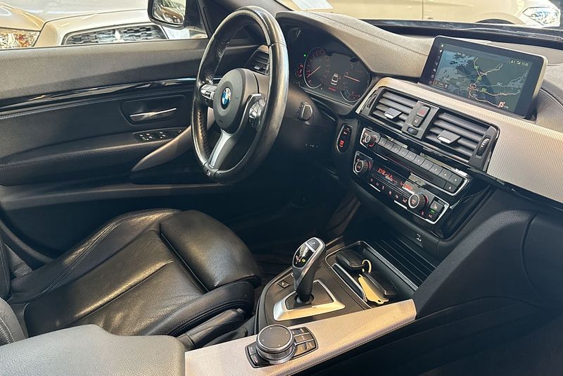 BMW 330 bild 15