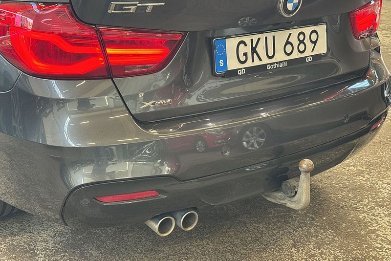 BMW 330 bild 9