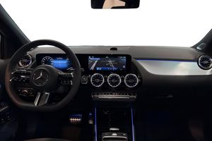 Mercedes GLA250 bild 8