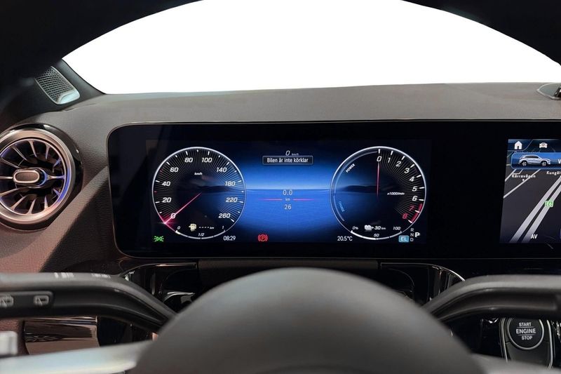 Mercedes GLA250 bild 7