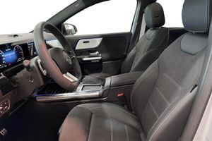 Mercedes GLA250 bild 11
