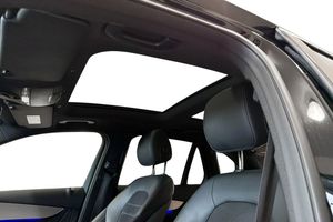 Mercedes GLC300 bild 11
