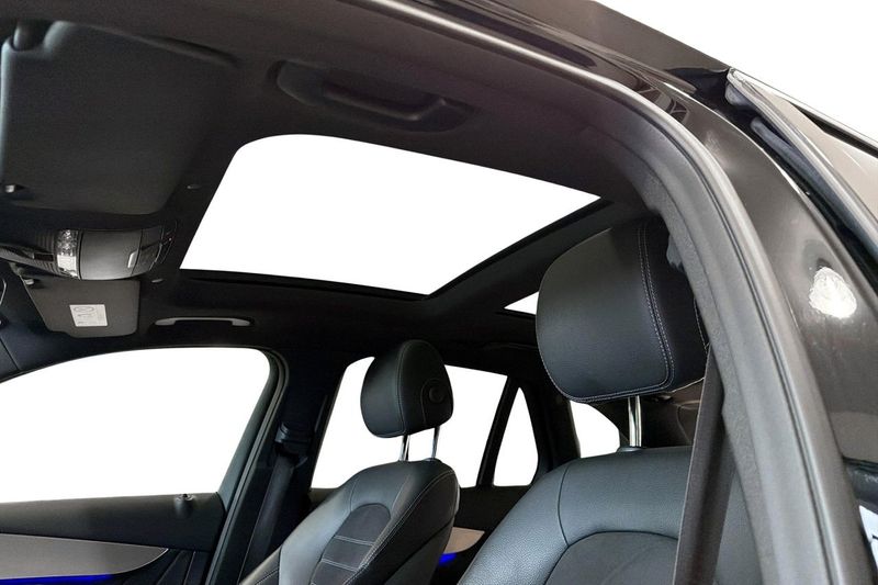 Mercedes GLC300 bild 11