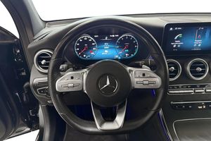 Mercedes GLC300 bild 9