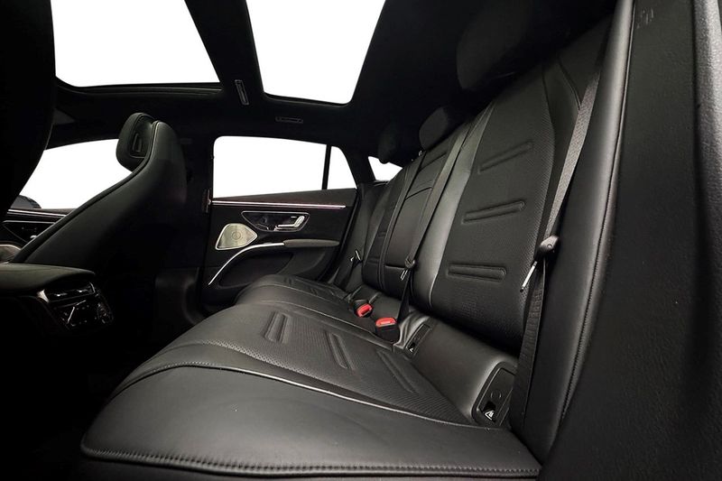Mercedes EQS53 AMG bild 13