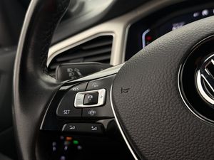 Volkswagen T-Roc bild 17