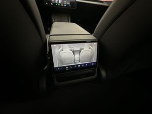 Tesla Model 3 bild 29