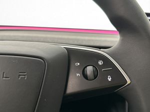 Tesla Model 3 bild 19