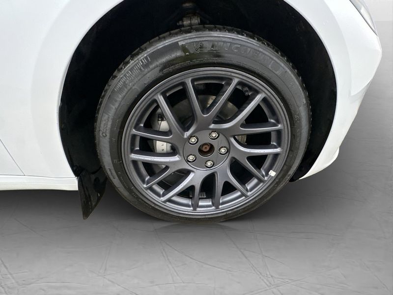 Tesla Model 3 bild 34