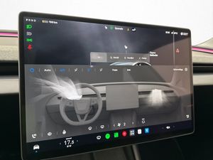 Tesla Model 3 bild 23