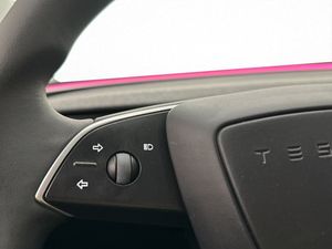 Tesla Model 3 bild 18
