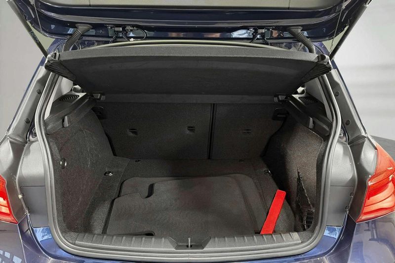 BMW 118 bild 9