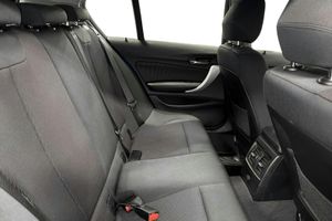 BMW 118 bild 8