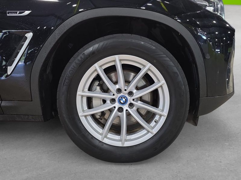 BMW X3 bild 8