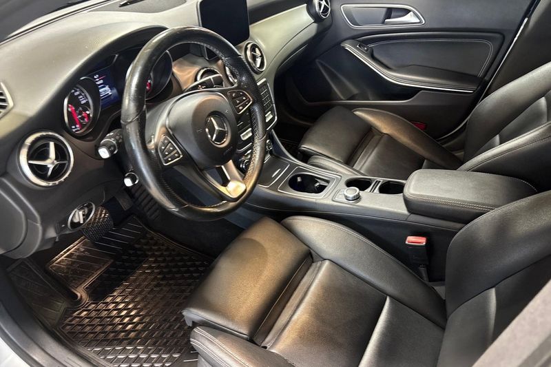 Mercedes CLA200 bild 11