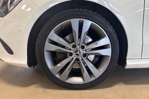 Mercedes CLA200 bild 10
