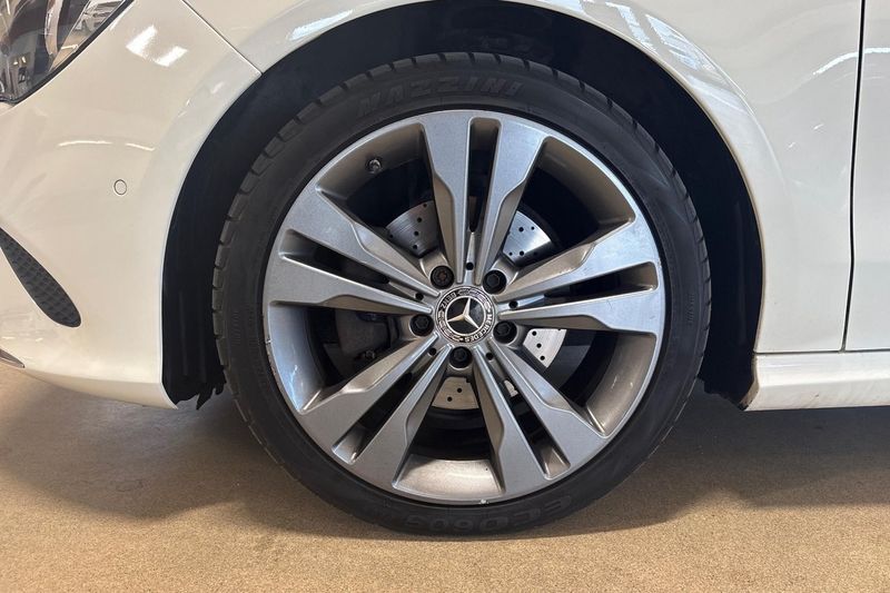 Mercedes CLA200 bild 10