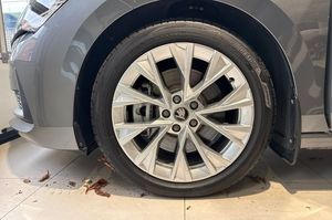 Skoda Superb bild 13
