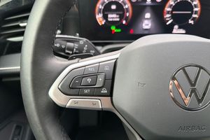 Volkswagen Passat bild 17