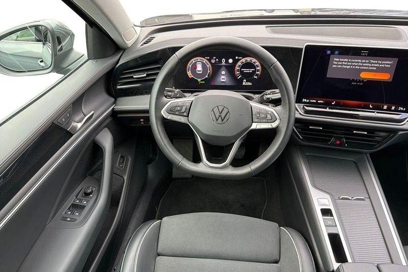 Volkswagen Passat bild 8