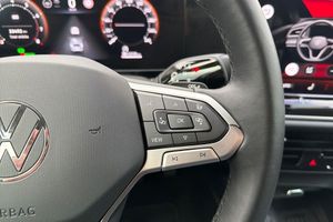 Volkswagen Passat bild 18