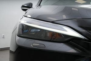 Lexus NX bild 8