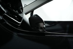 Lexus NX bild 13
