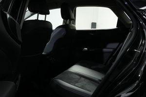 Lexus NX bild 15