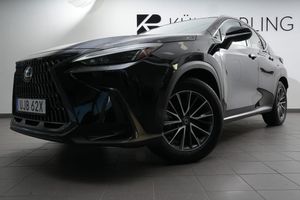 Lexus NX bild 6