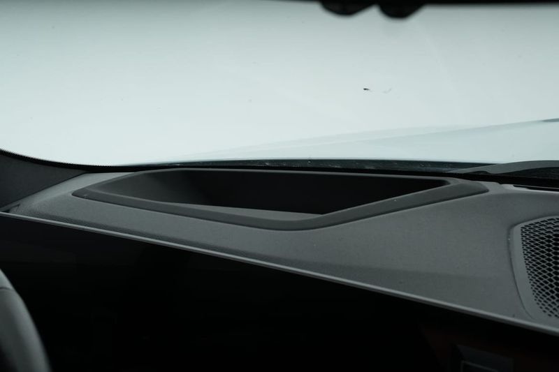 BMW 330 bild 19