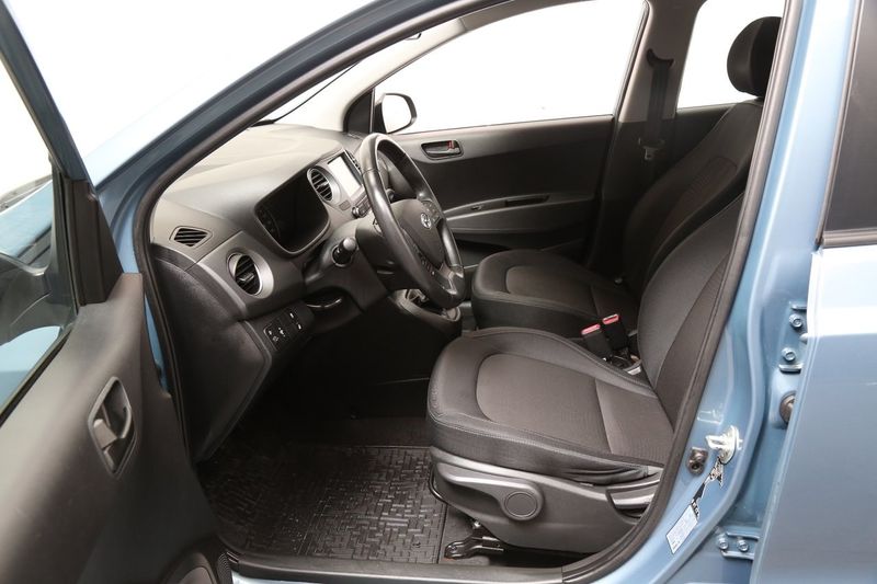 Hyundai i10 bild 7