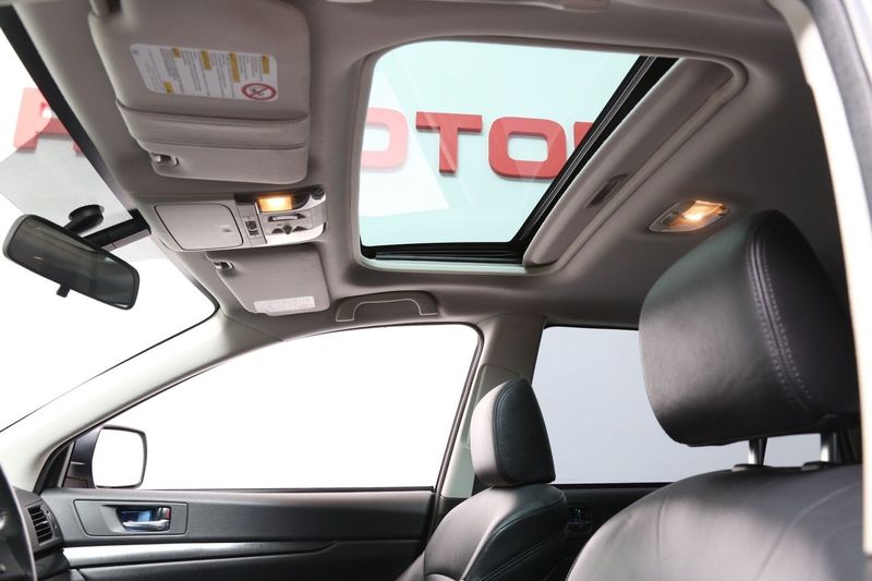 Subaru Legacy bild 12