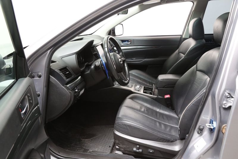 Subaru Legacy bild 7