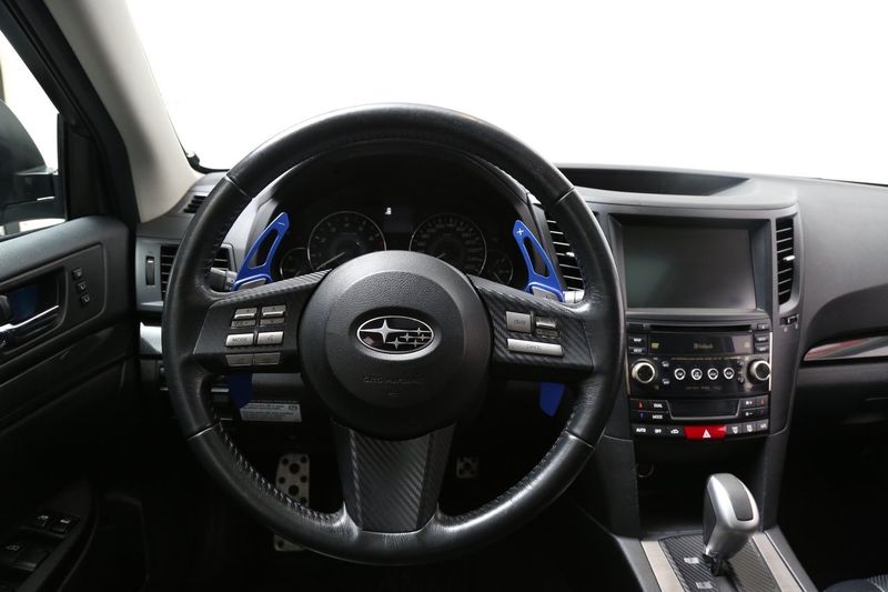 Subaru Legacy bild 8