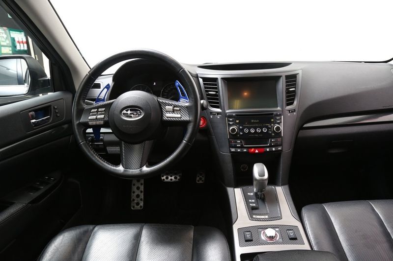 Subaru Legacy bild 9