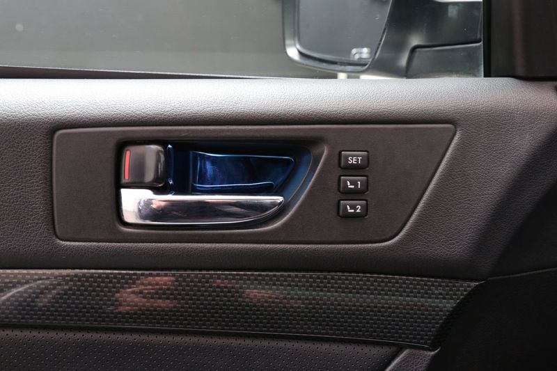 Subaru Legacy bild 14