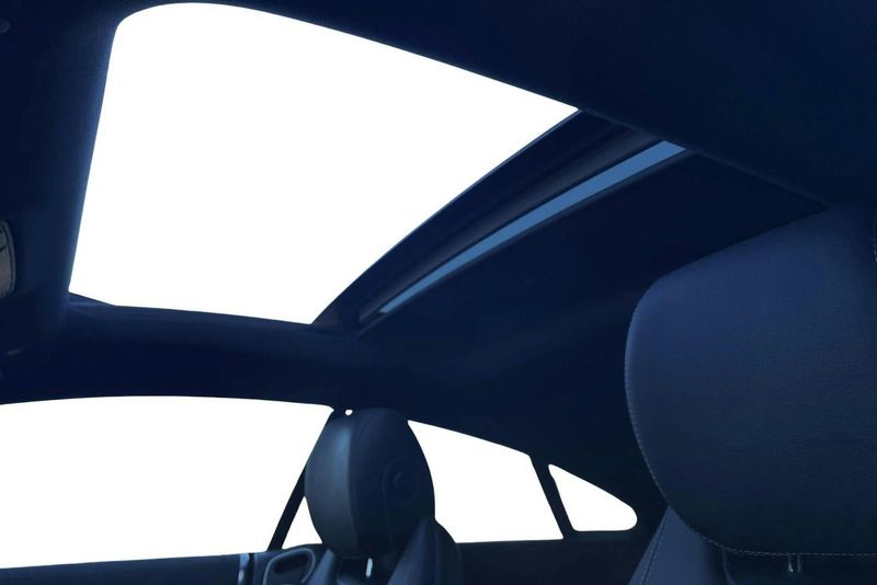 Mercedes E300 bild 13