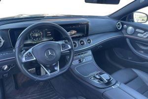 Mercedes E300 bild 6
