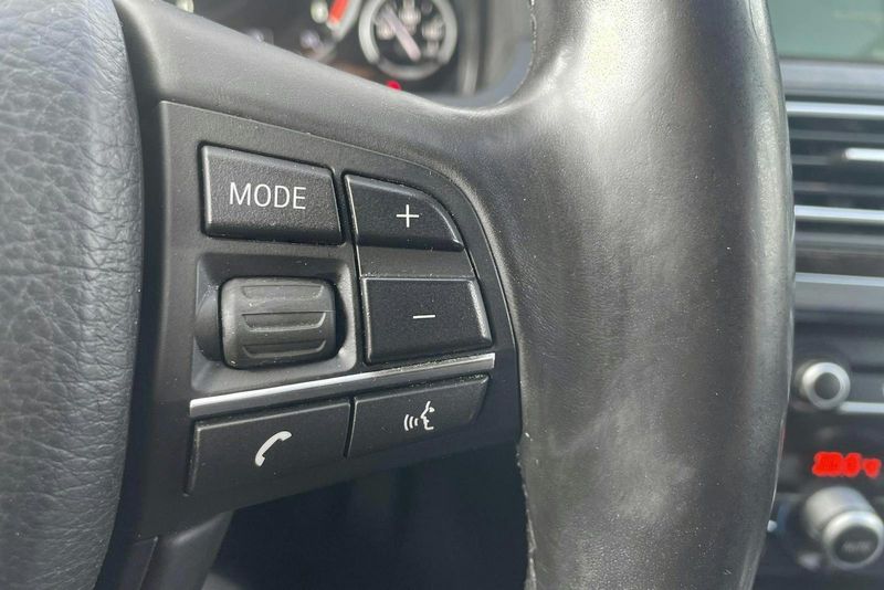 BMW 750 bild 18