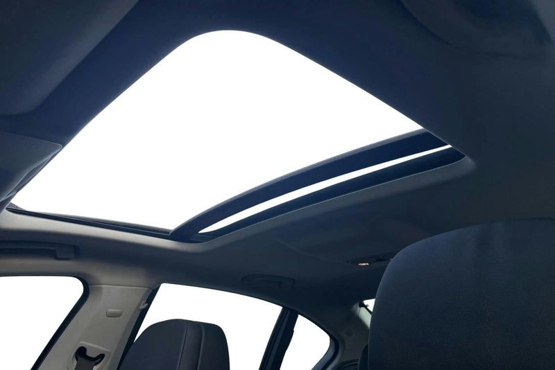 BMW 750 bild 13