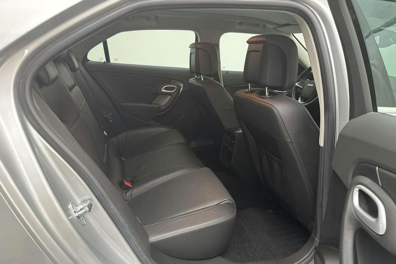 Saab 9-5 bild 8