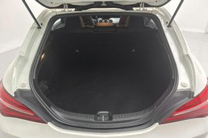 Mercedes CLA200 bild 9