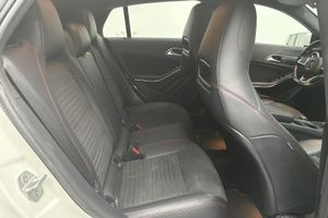 Mercedes CLA200 bild 8