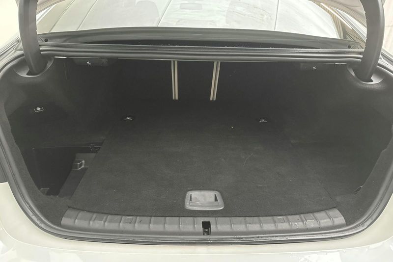 BMW 530 bild 9