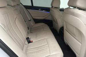 BMW 530 bild 8
