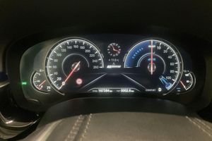 BMW 530 bild 10