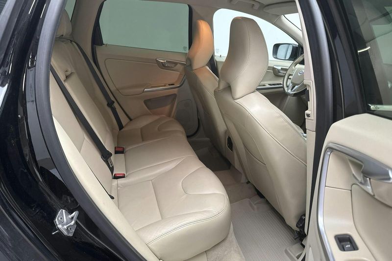 Volvo XC60 bild 8