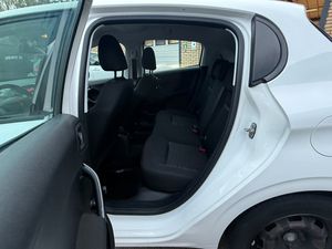 Peugeot 208 bild 10